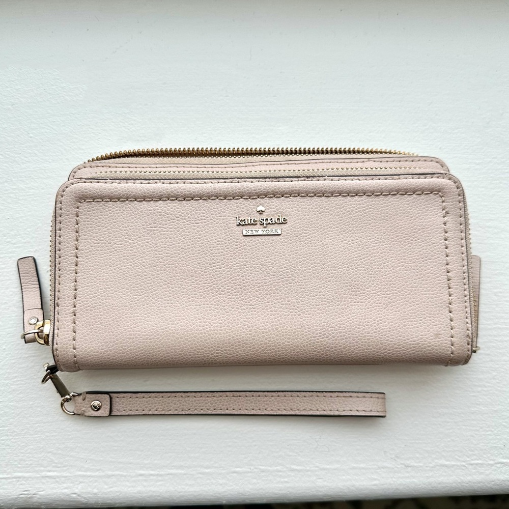 Kate Spade Staci Large Carryall Wristlet Wallet